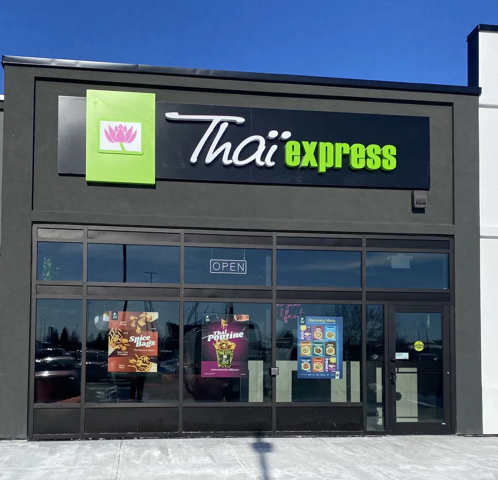 Thaï Express storefront showcasing the brand's exterior and signage.